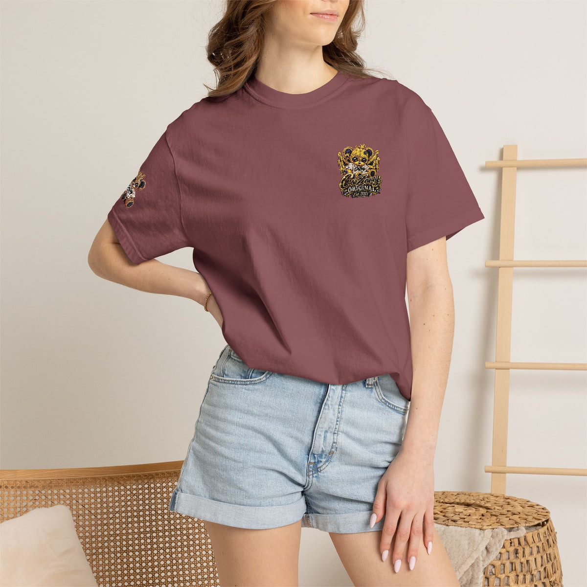 CoZay Orriginal Pocket Bee Graphic T‑Shirt — Honeycomb Pocket Design