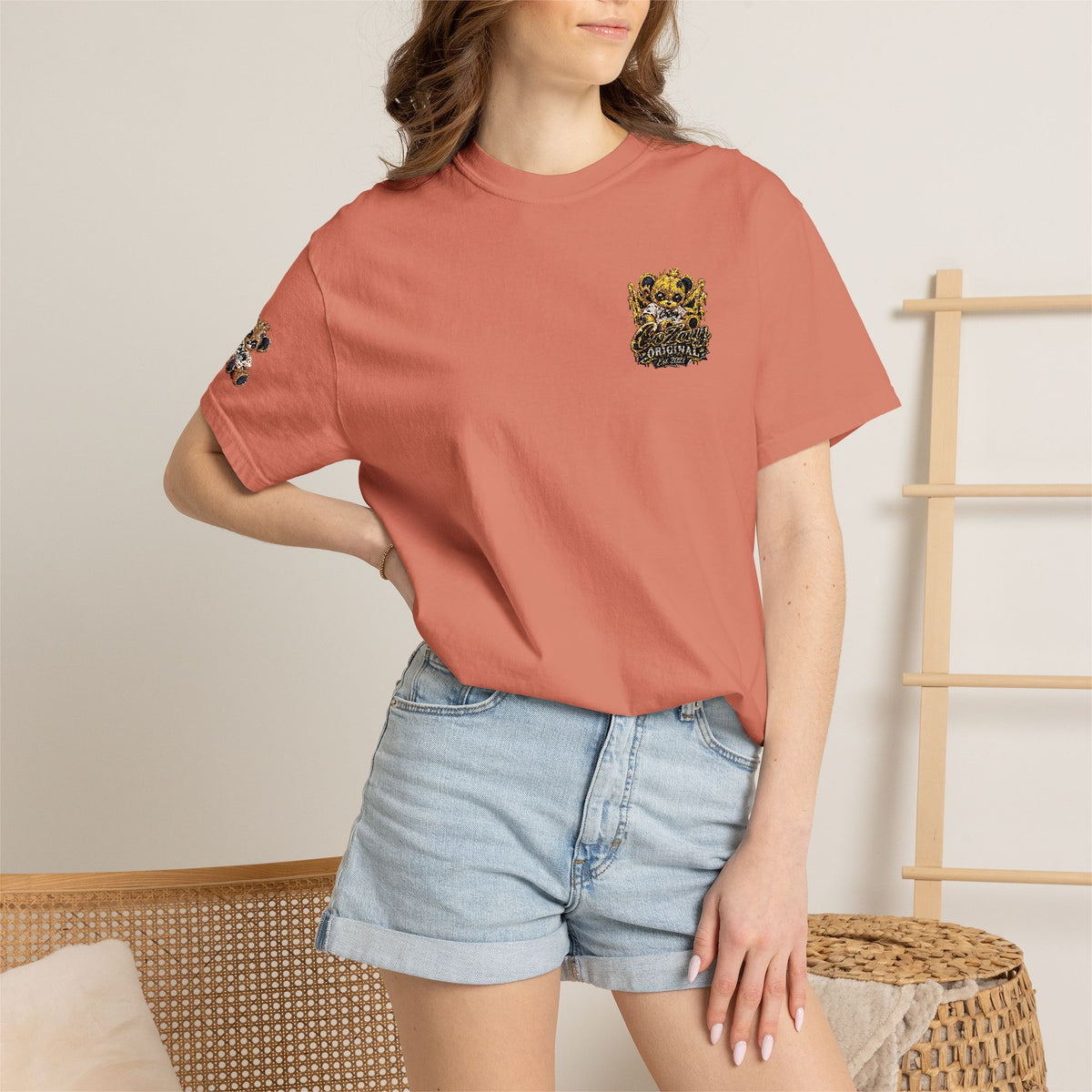CoZay Orriginal Pocket Bee Graphic T‑Shirt — Honeycomb Pocket Design